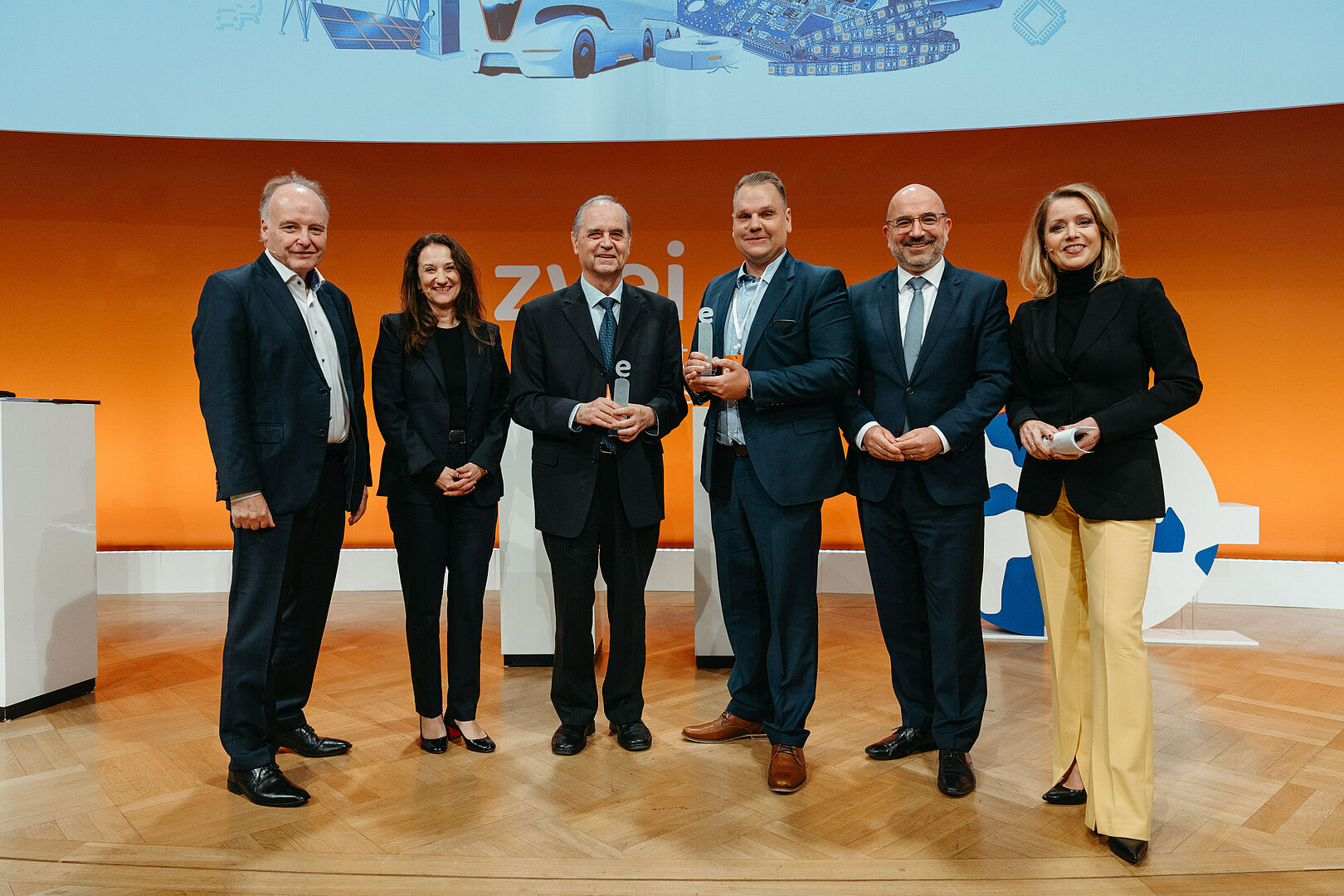 Foto von Preisverleihung an Prof. Klaus Kabitzsch